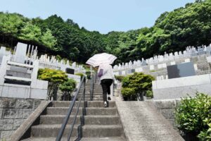 霊園とは？墓地や墓所との違いやお墓を建てる際の手順について解説