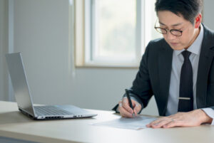 福祉葬に関わるケースワーカーに必要な知識｜事前に準備すべき内容も解説