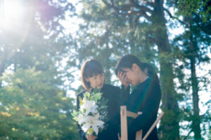 葬儀後にやってはいけないこととは？支援者側が注意したい言動・行動も解説
